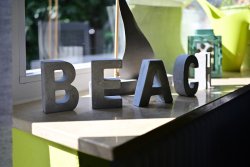 BEACH haben wir auf der Fensterbank
