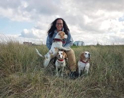 Tanja, Olivia, Peaches, Amelie - 05.19